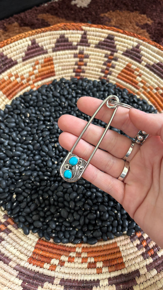 DOUBLE STONE TURQUOISE FEATHER SAFETY PIN BAG CHARM