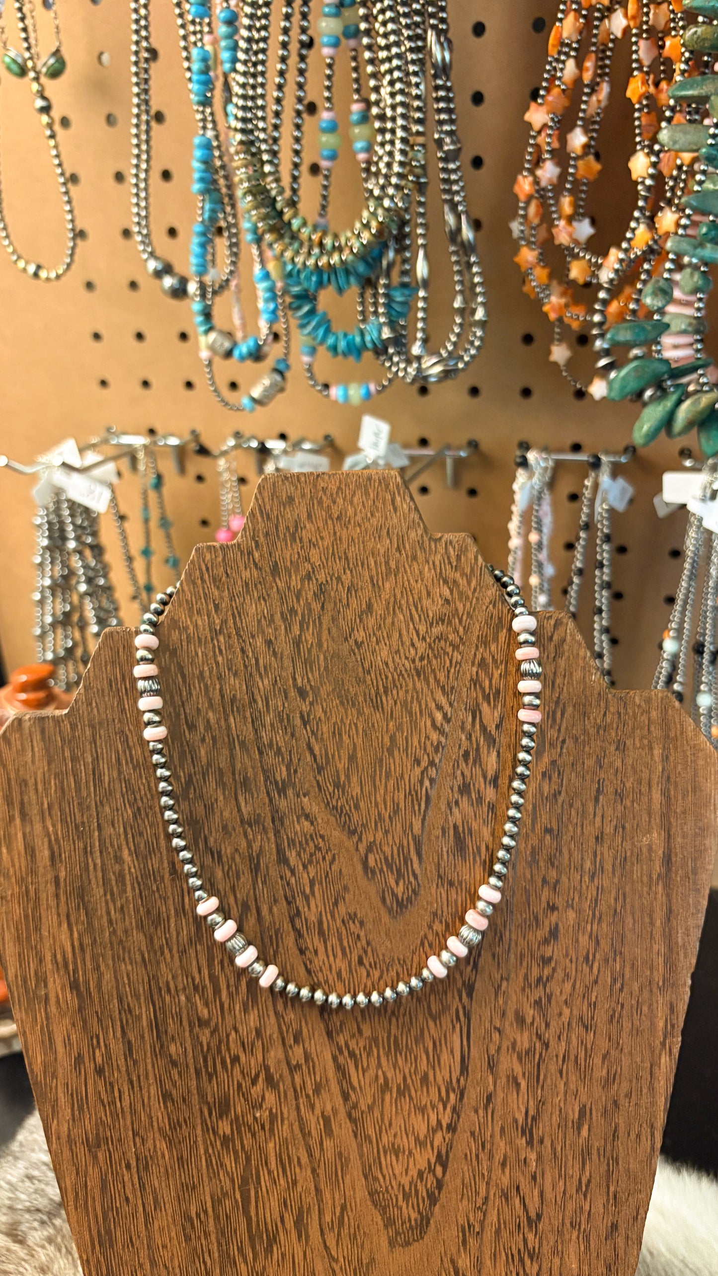 THE EMMA CHOKER