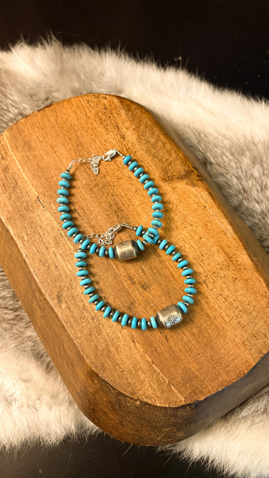 TURQUOISE DISC BARREL BEAD BRACELET