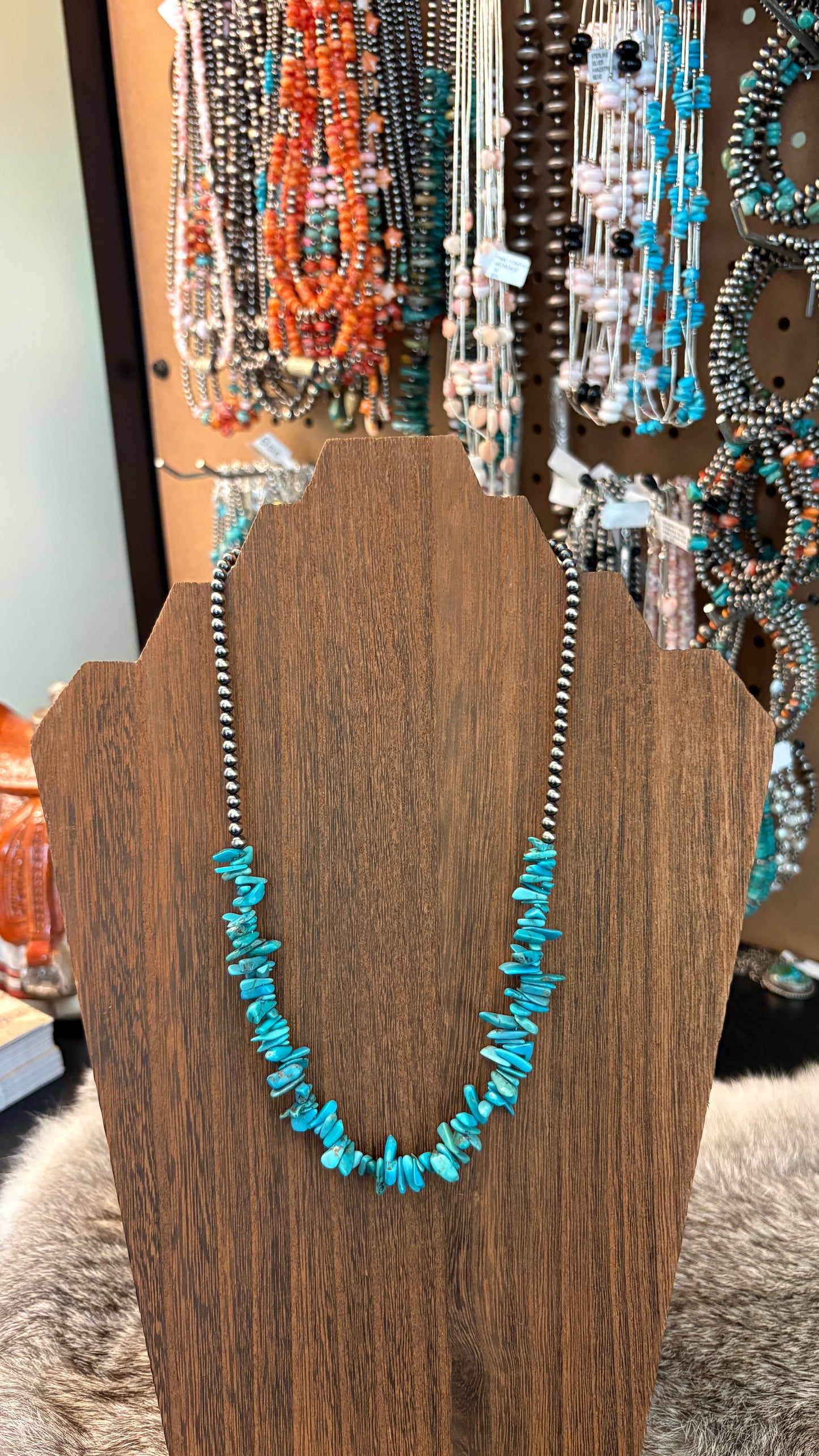 KINGMAN TURQUOISE CHIP STERLING SILVER PEARL NECKLACE