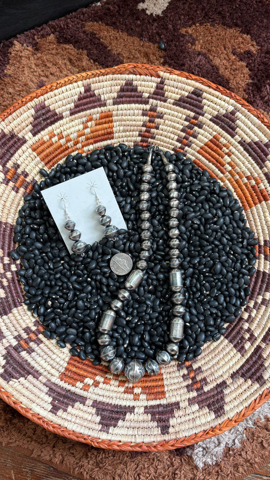 HANDMADE NAVAJO PEARL NECKLACE & EARRING SET BY CALVIN CAVALIER