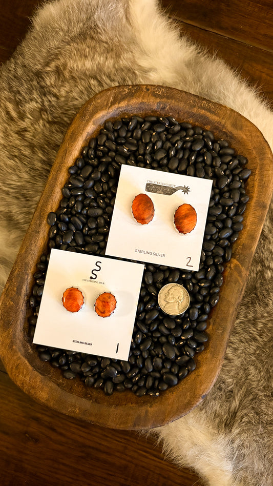 ORANGE SPINY OYSTER POST EARRINGS