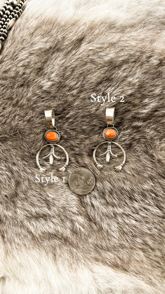 ORANGE SPINY OYSTER NAJA PENDANT