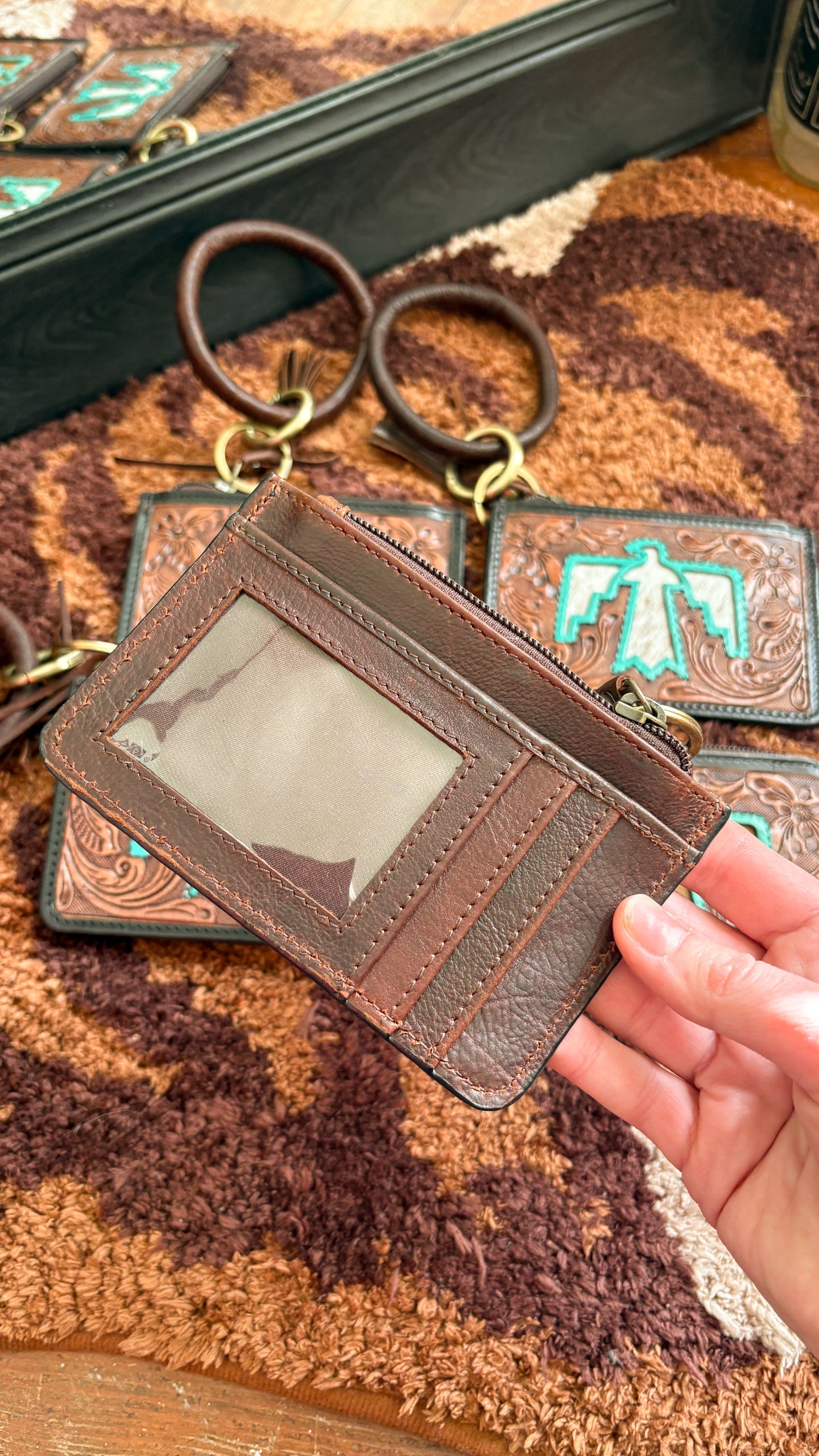 TURQUOISE THUNDERBIRD COWHIDE CARDHOLDER