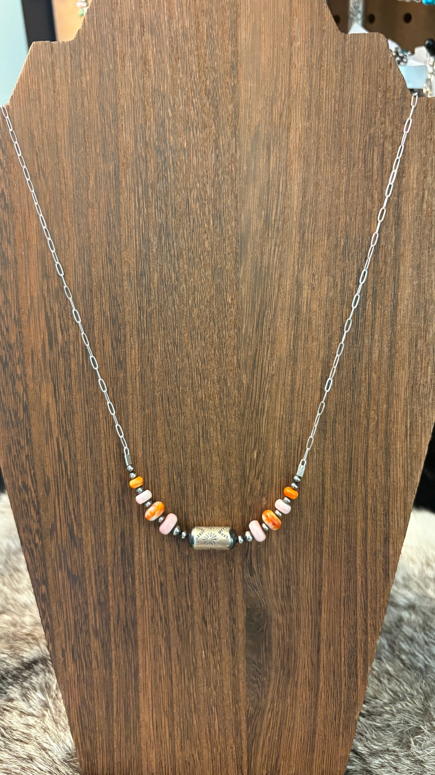 ORANGE SPINY & PINK CONCH BARREL BEAD CHAIN NECKLACE