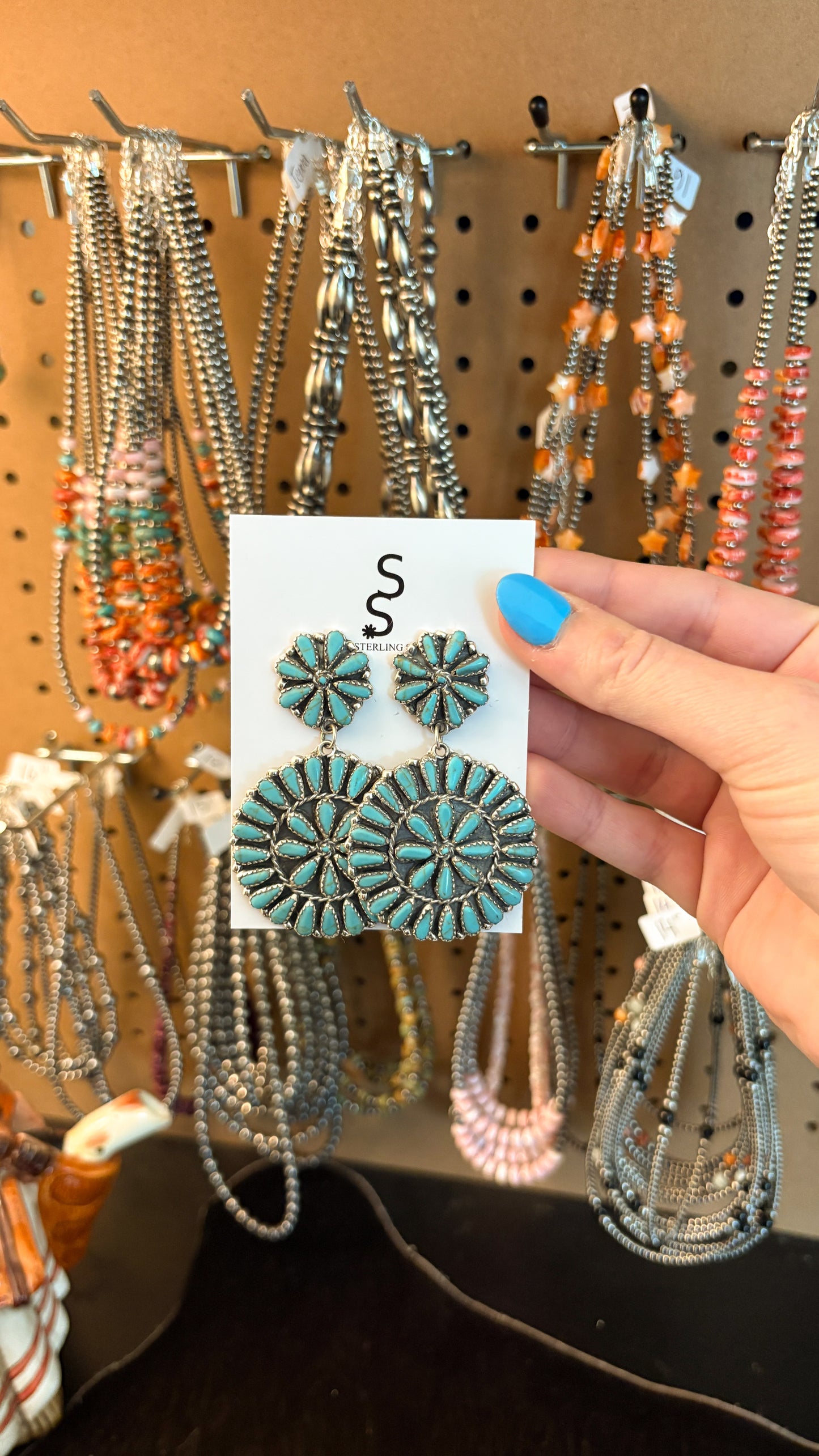 KINGMAN TURQUOISE CLUSTER DANGLE EARRINGS BY MYRA BENALLY