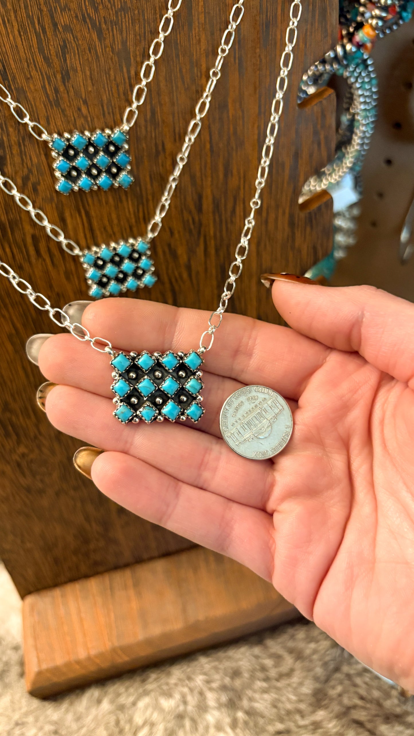 12 STONE KINGMAN TURQUOISE NECKLACE BY VERLEY BETONE