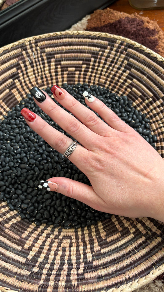 HEART RING W BALL DETAIL