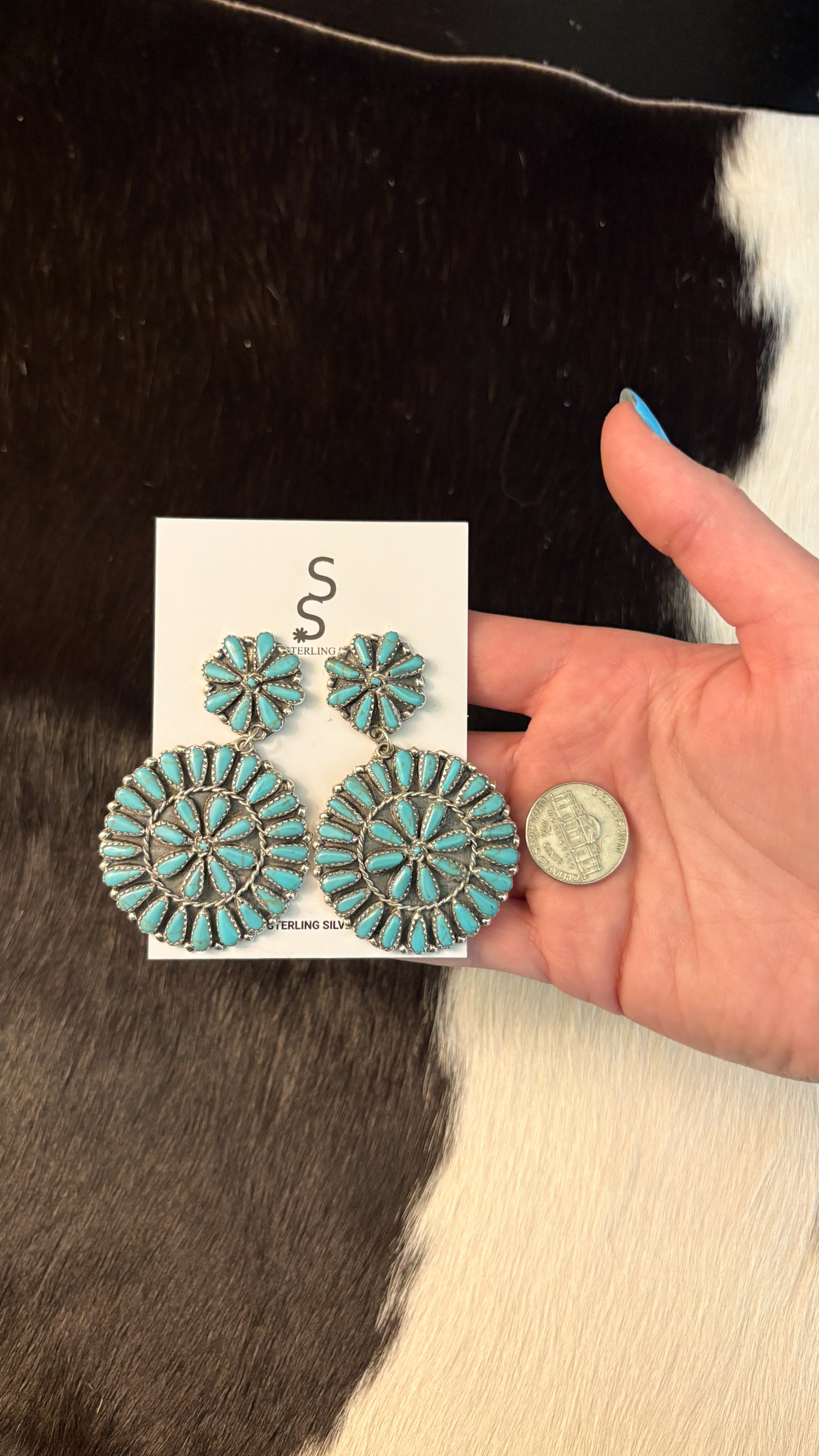 KINGMAN TURQUOISE CLUSTER DANGLE EARRINGS BY MYRA BENALLY