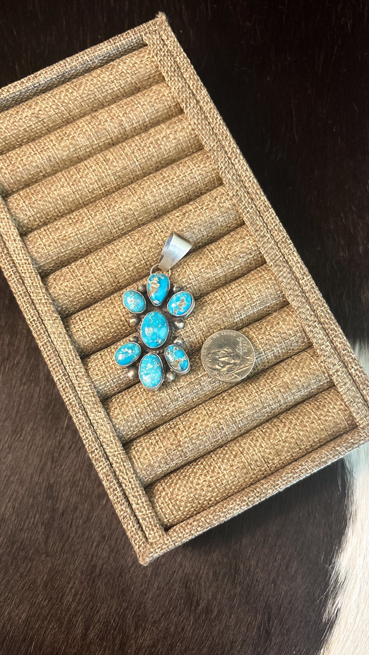 7 STONE OVAL TURQUOISE CLUSTER NECKLACE BY VICKY HICKS
