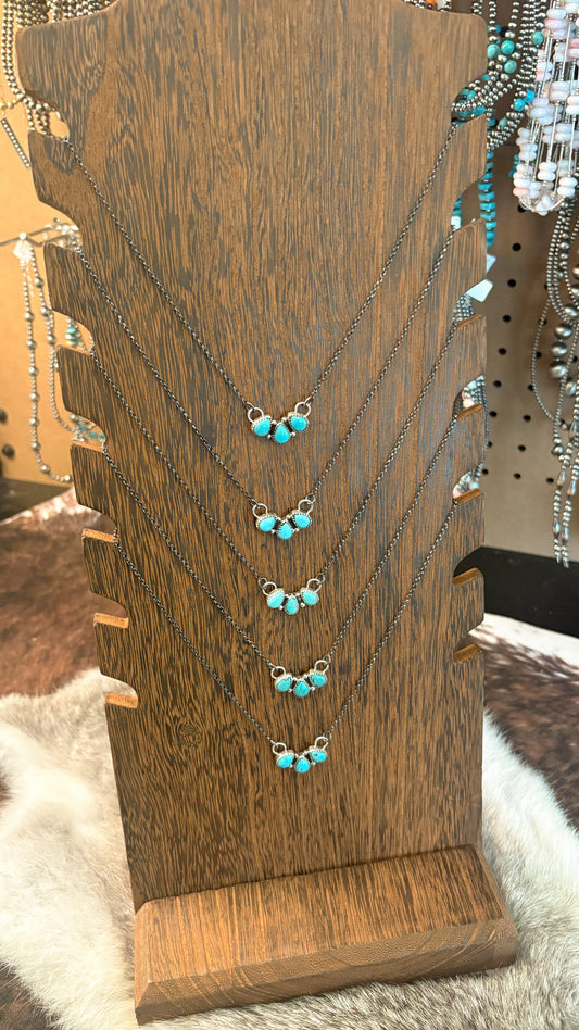 3 STONE KINGMAN TURQUOISE BAR NECKLACE