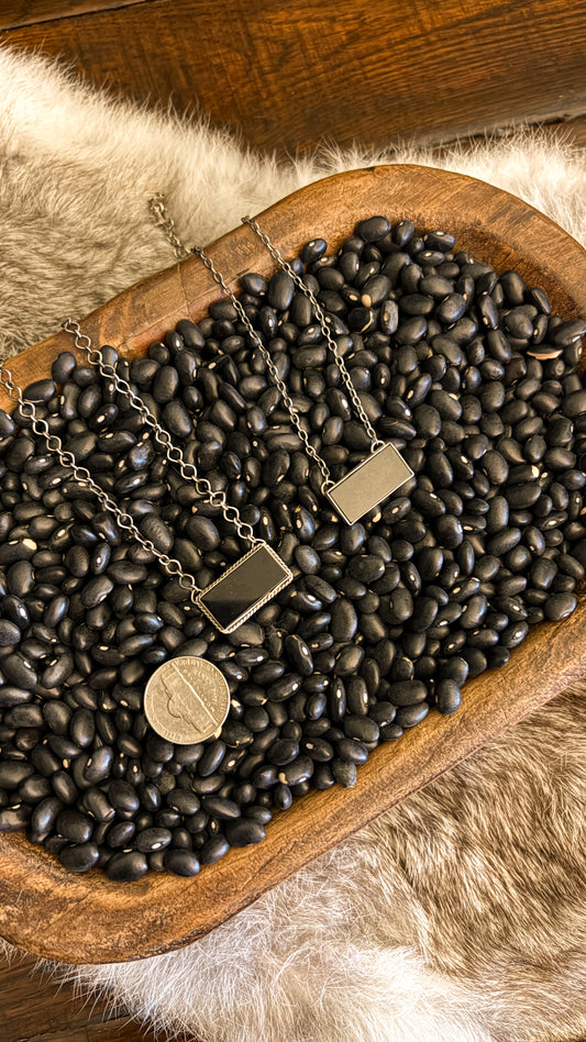BLACK ONYX BAR NECKLACE