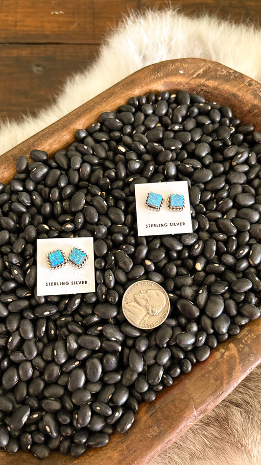 LIGHT BLUE OPAL SQUARE STUDS W/ ROPE DETAIL
