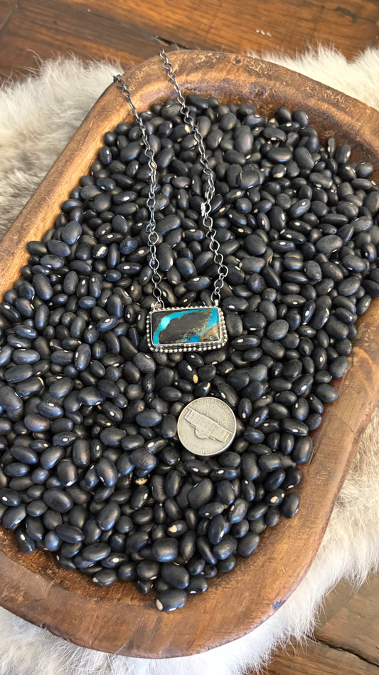 FUNKY RECTANGLE NECKLACE