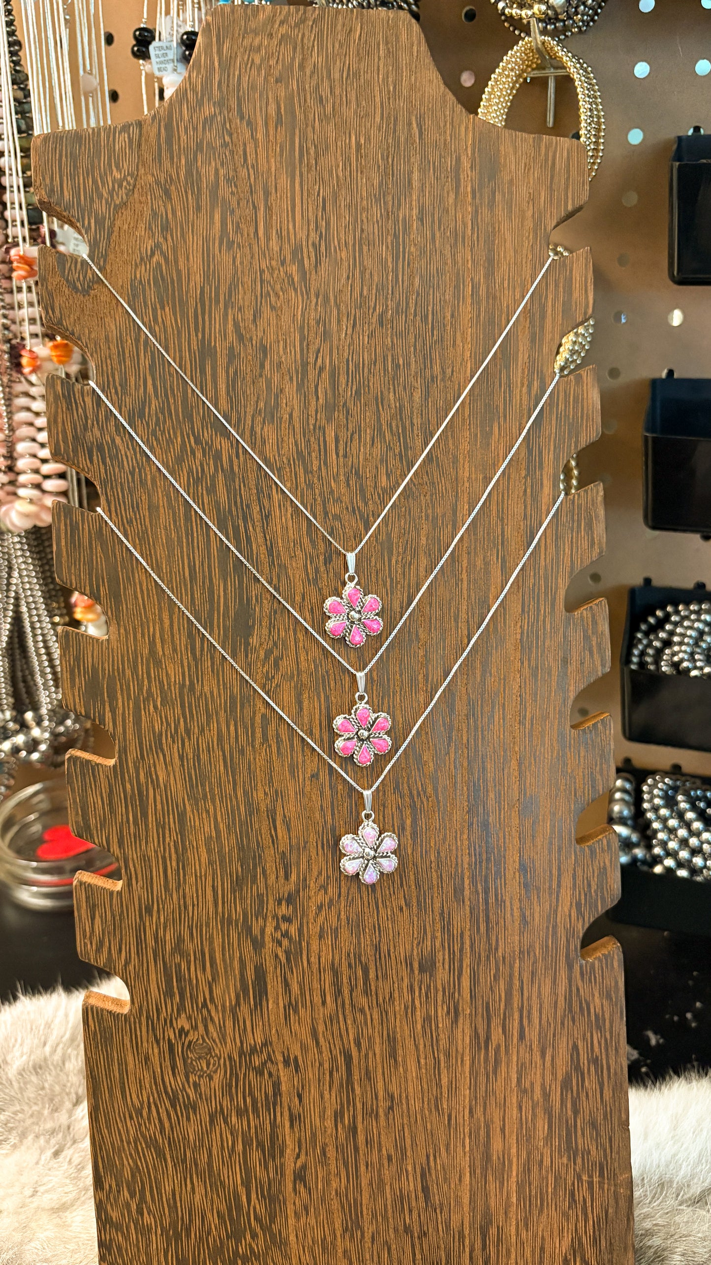 ZUNI OPAL FLOWER NECKLACE